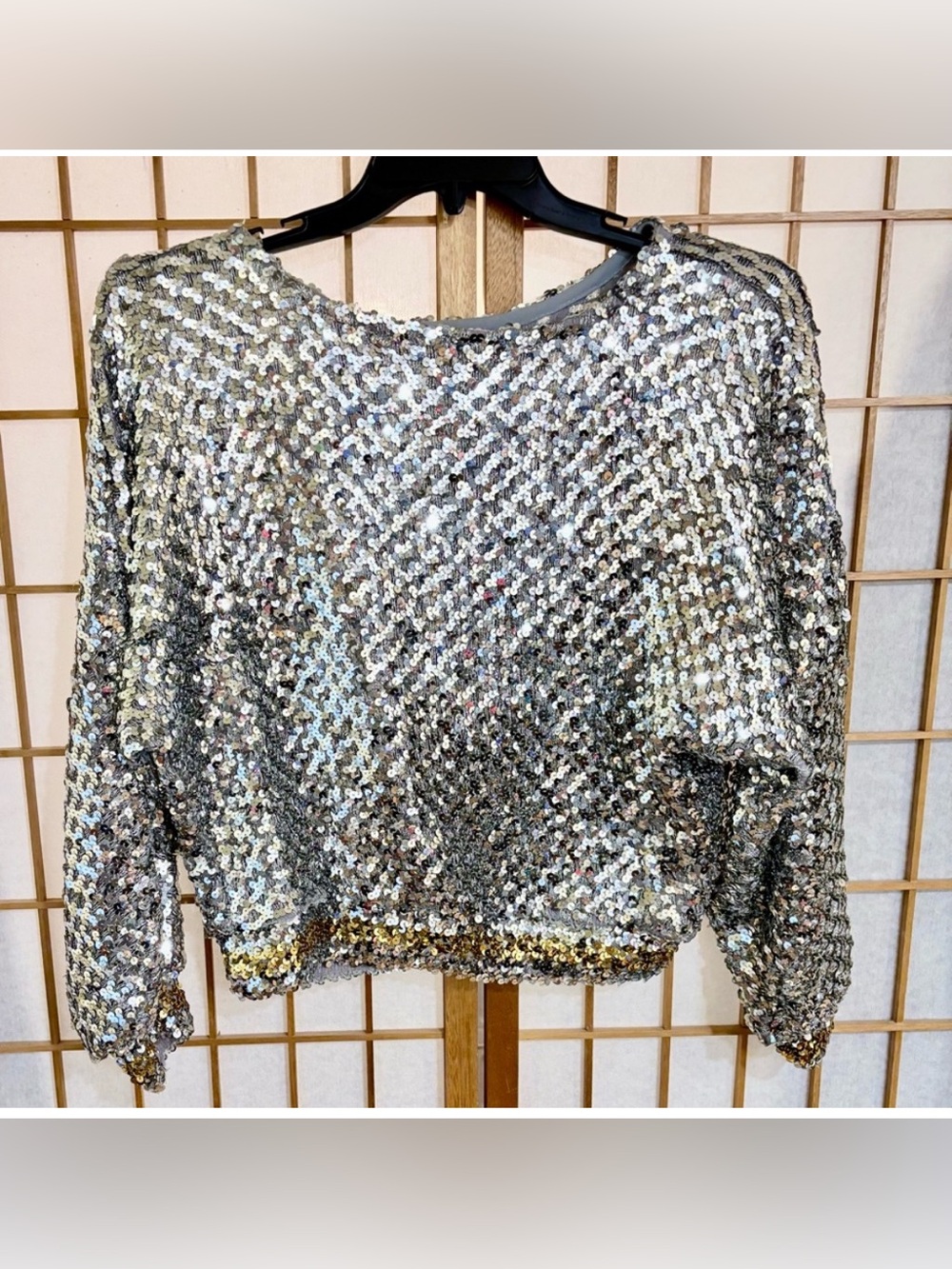 1970’s sparkling silver sequins top by Teddi’s of California sz M disco fever